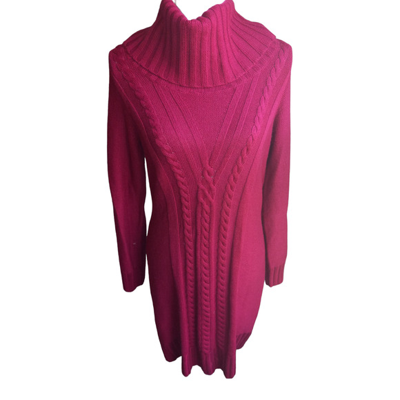 Cynthia Rowley Dresses & Skirts - EUC Cynthia Rowley Cable Knit Turtleneck Sweater Dress - Maroon